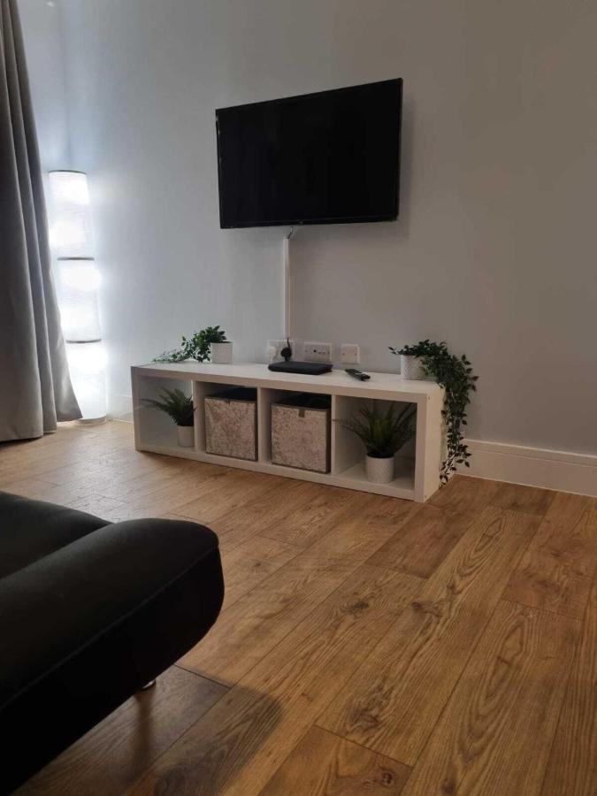 Serene Getaway Apartments Μέιντστοουν Εξωτερικό φωτογραφία